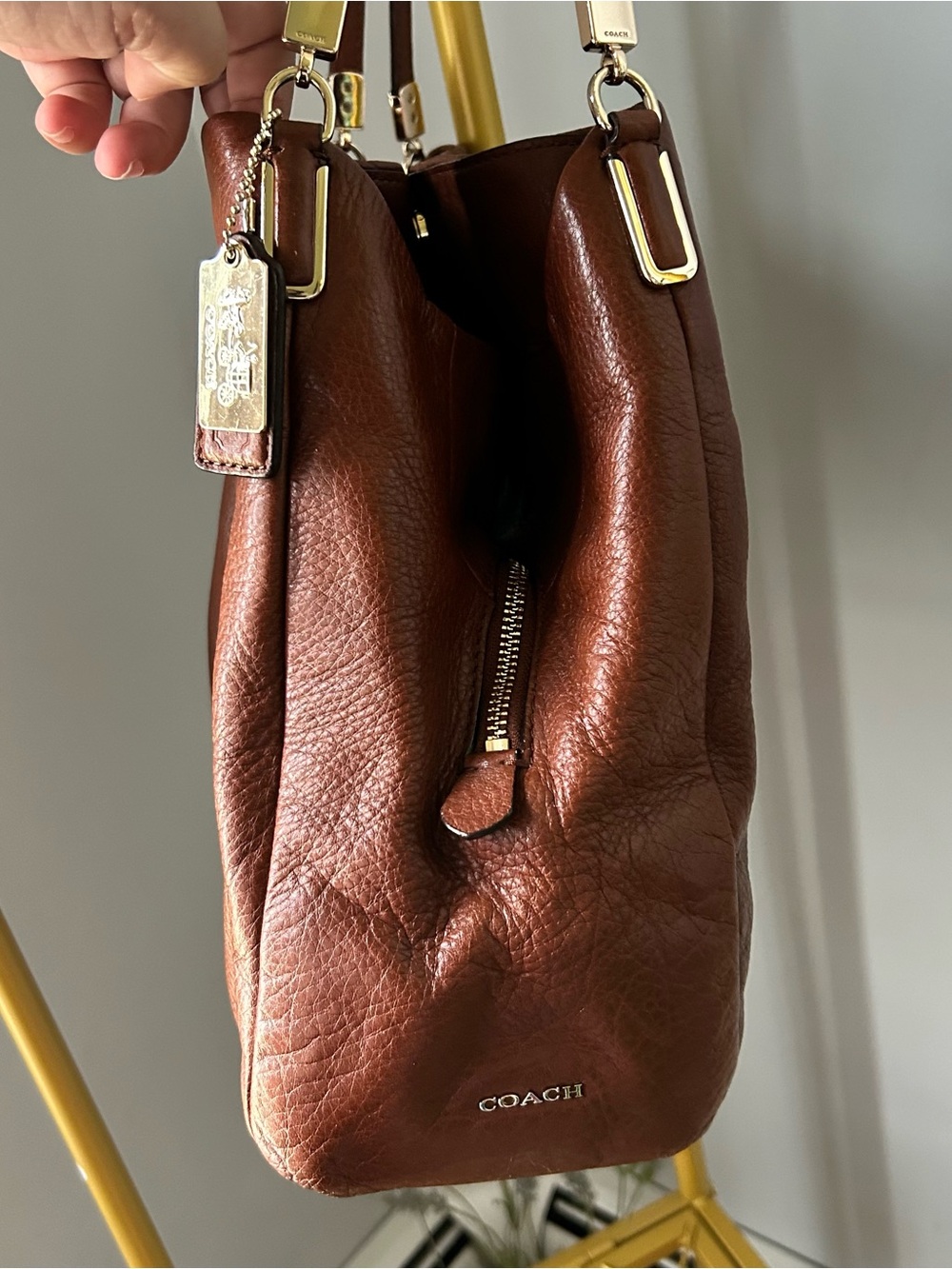 Vintage Coach Madison Phoebe Shoulder Bag Brown leather and gold hardware 26224 - Picture 9 of 11